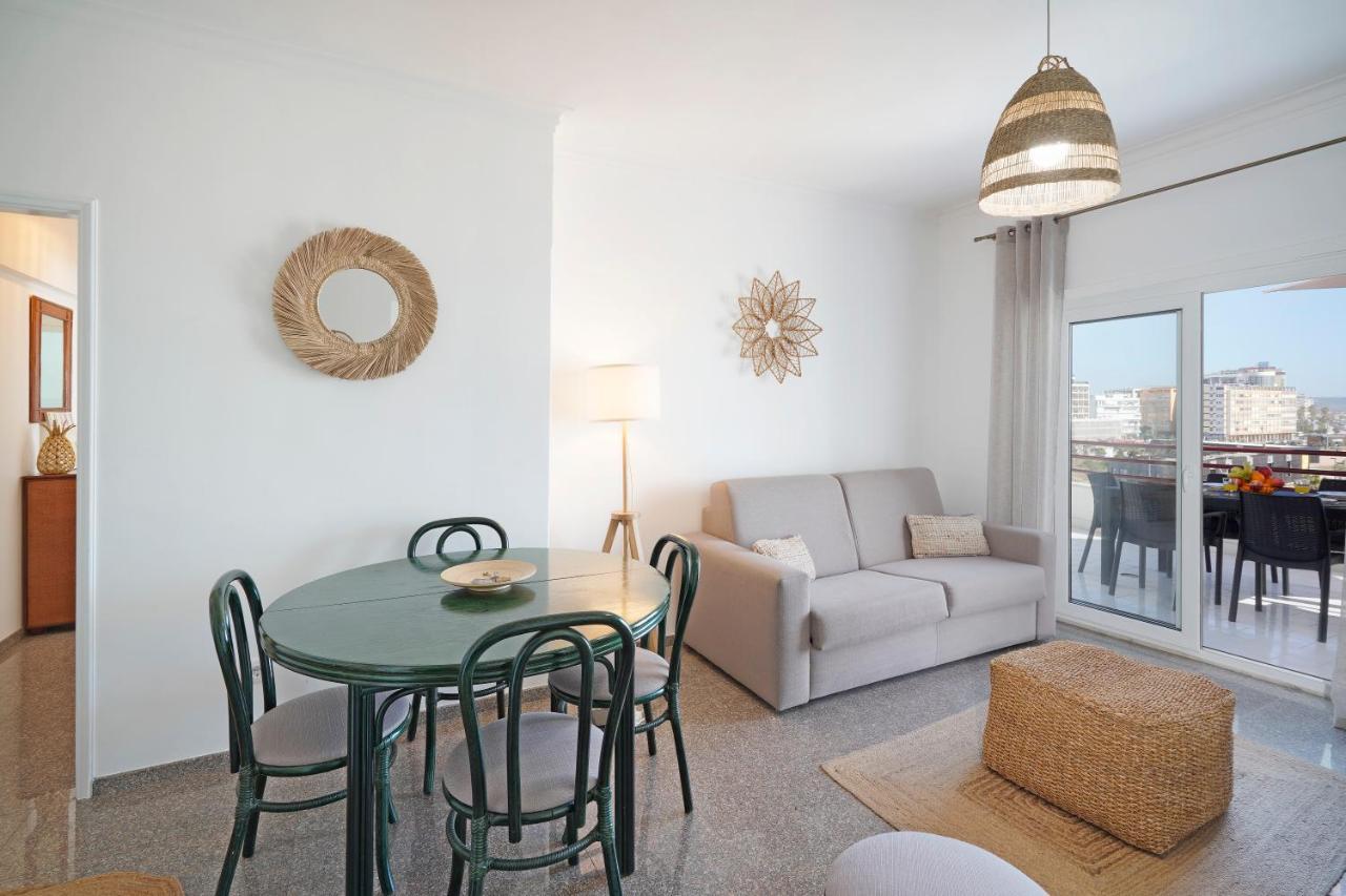 Costa Beach Apartment By The Portuguese Butler Кошта-да-Капаріка Екстер'єр фото